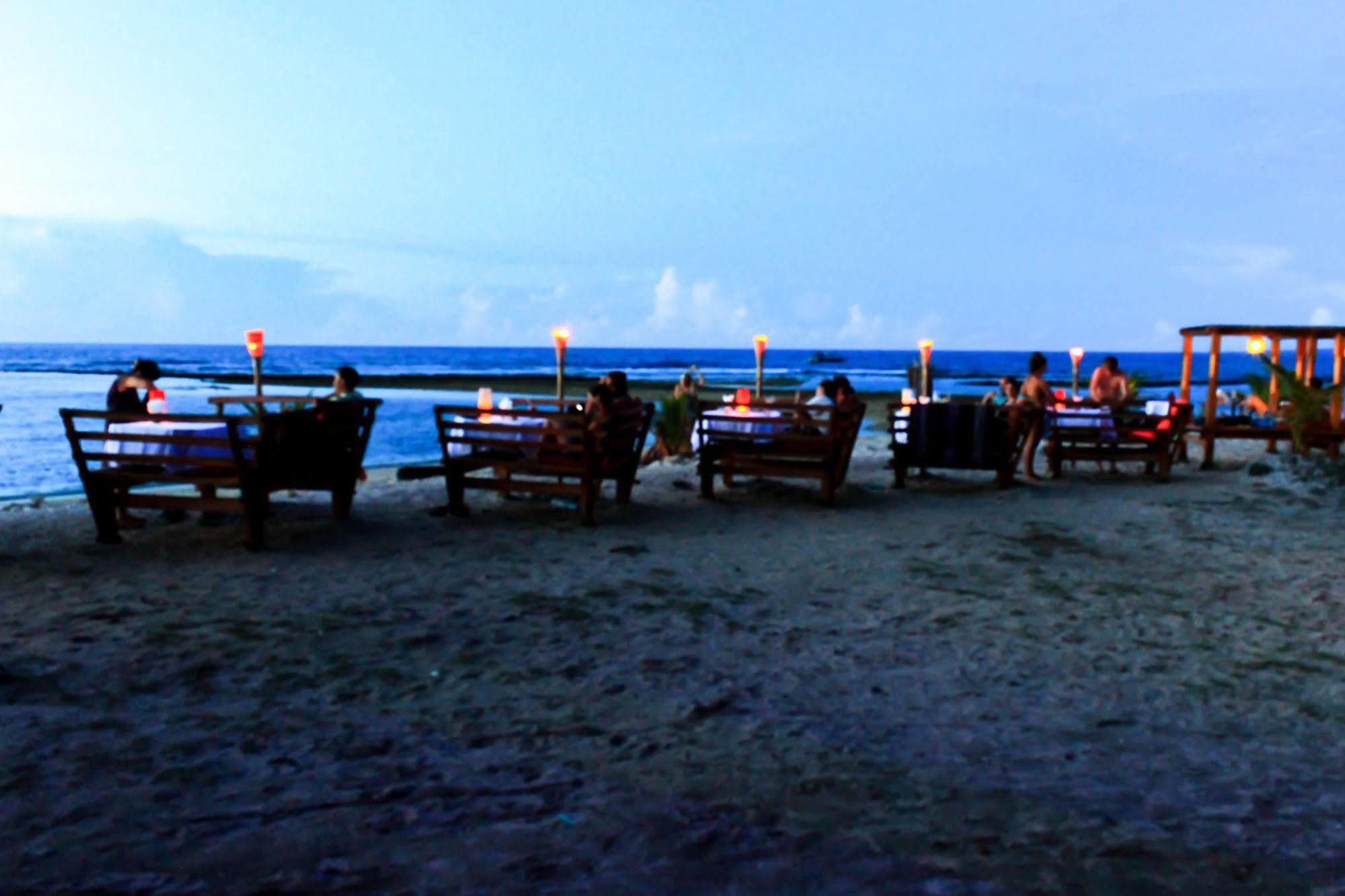 Gili Air Lagoon Resort By Waringin Hospitality Экстерьер фото